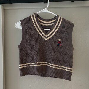 NWOT Cider Brown Contrast Cable Knit Sweater Vest Teddy Bear Logo